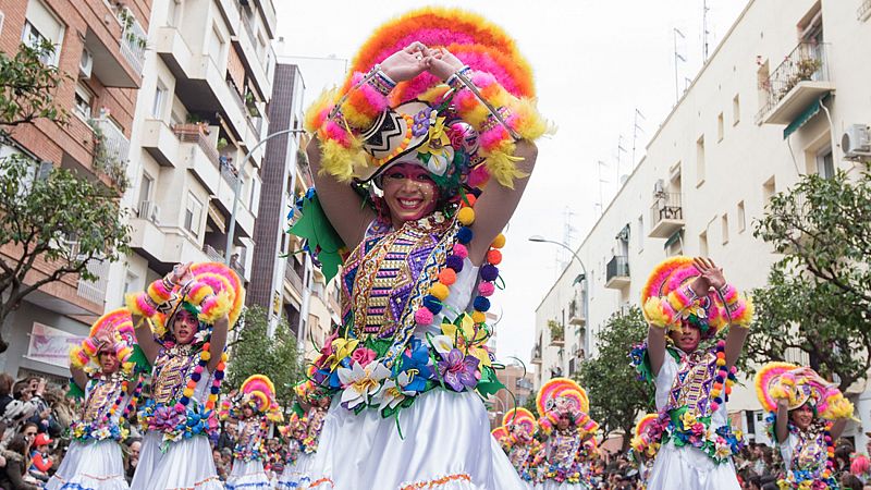 Diez carnavales en España que no debes perderte