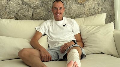 Enric Mas, operado