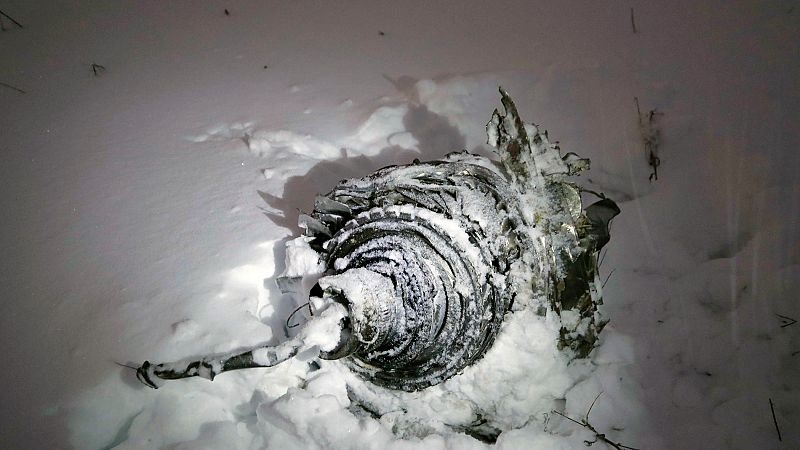 71 muertos al estrellarse un avi71 muertos al estrellarse un avión de pasajeros en las afueras de Moscú