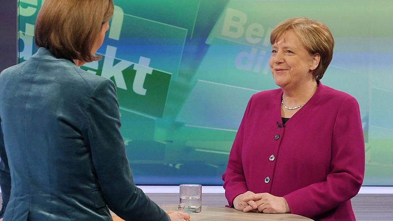 Merkel defiende las concesiones "dolorosas" a los socialdemócratas para formar Gobierno