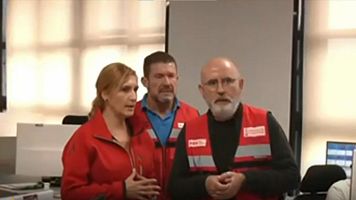 El president de la Generalitat, Carlos Maz�n, comparece ante Les Corts