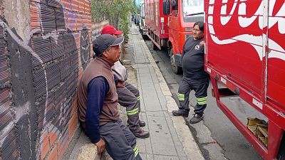 Bolivia, un país en recesión y sin combustibles - Cinco continentes | Escuchar