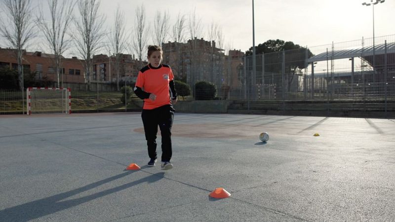 El camino hacia la independencia de Ins Collado, una joven con diversidad funcional