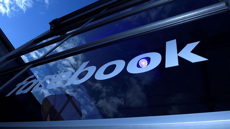 Un tribunal alemán cree que Facebook viola la ley en el uso de datos personales