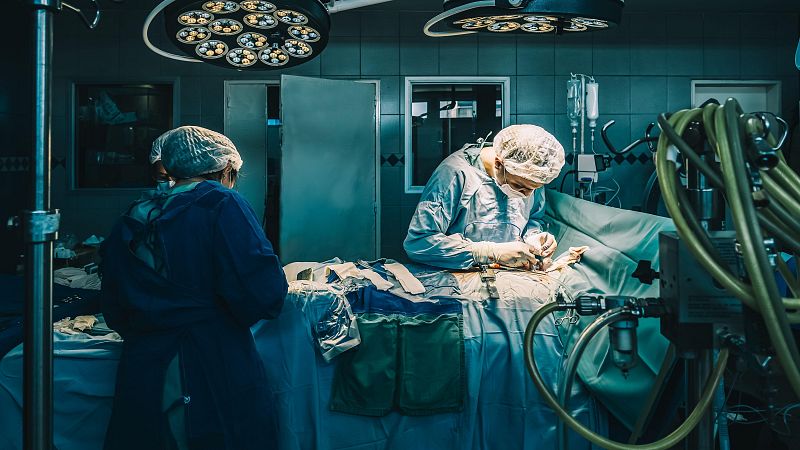 Seis de cada diez ciudadanos con seguro privado recurrira a la sanidad pblica ante un episodio grave de salud