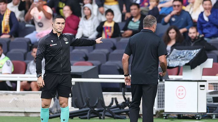 Hansi Flick, sancionado con un partido, no estar en el clsico