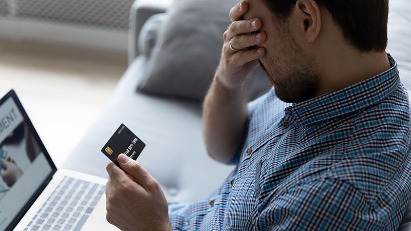 Del 'phishing' al 'deepfake': la nueva cara de los chiringuitos financieros