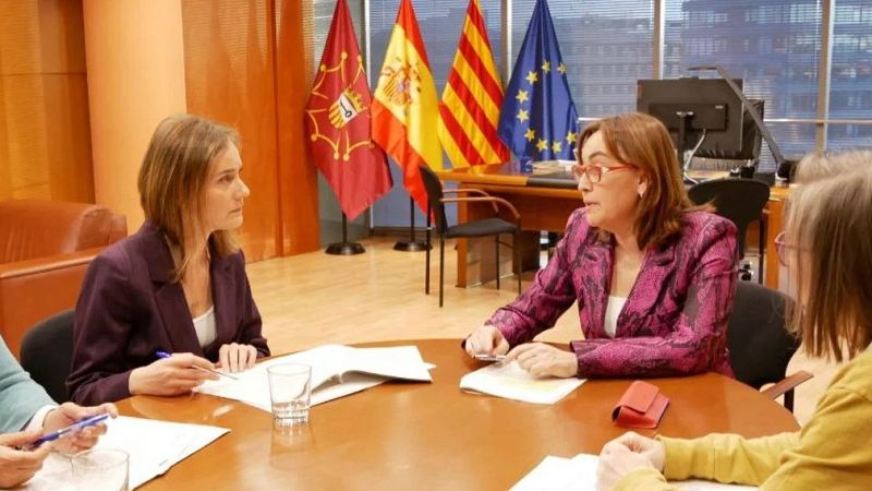 El Govern tanca amb els Comuns la unitat antidesnonaments i el registre de grans propietaris