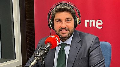 Fernando López Miras, presidente de la Región de Murcia, niega que el adelanto electoral en Extremadura venga marcado por Génova-Escuchar ahora