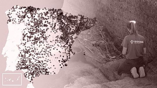 Mapa de fosas sobre imagen de la exhumacin de Pico Reja, en Sevilla