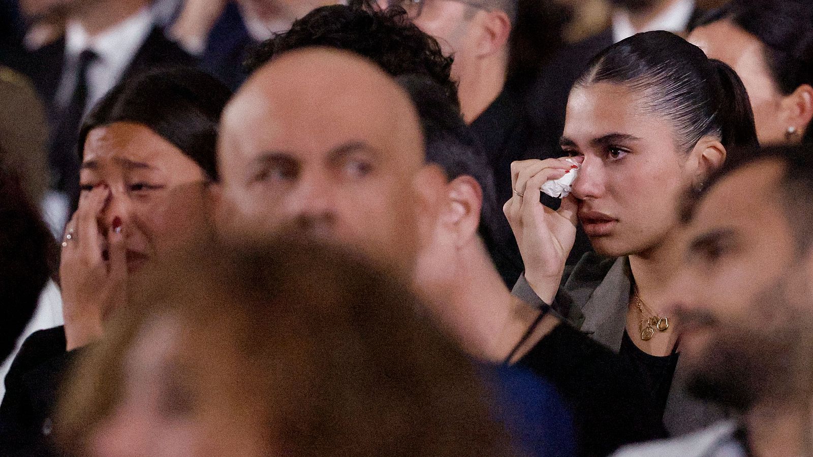 Homenaje de Estado: Los nombres de las 237 víctimas mortales de la dana - Modo Digital | Ver