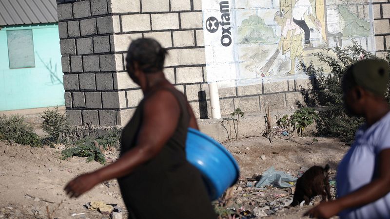 El presidente de Haití denuncia que el caso de Oxfam es "la punta del iceberg" y pide que se investiguen a otras ONG