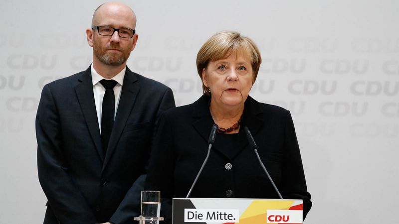 El número dos de Merkel en la CDU anuncia su intención de dejar el cargo en plenas negociaciones de Gobierno