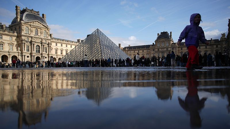 Ciberseguridad bajo sospecha: El Louvre operaba con software de hace más de dos décadas