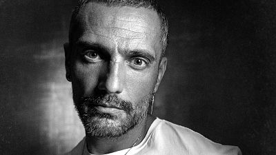 Ya puedes ver el documental 'David Delfn. Muestra tu herida'