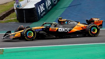 Norris sigue afianzando su primer Mundial de F1 ganando en Brasil en una exhibici�n de pilotaje de Verstappen