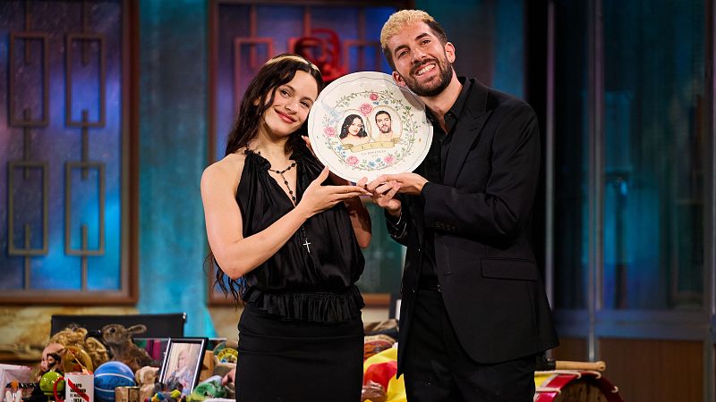 El "sueño lúcido" de Rosalía que llevó a Broncano a inventar una nueva puntuación: "¿Cómo cuenta esto?"