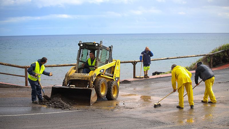 Protección Civil envía un Es-Alert al sur de la provincia de Ávila y al norte de Cáceres, ambas en aviso rojo por la intensidad de la borrasca Claudia