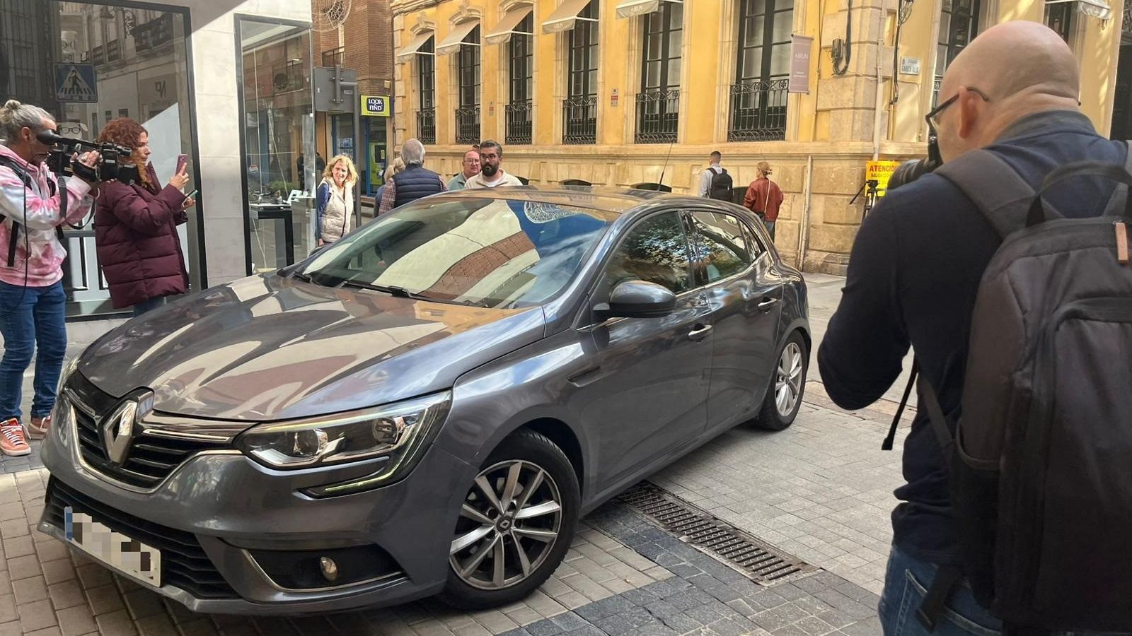 La UCO hace más registros en Almería por la presunta trama de mordidas