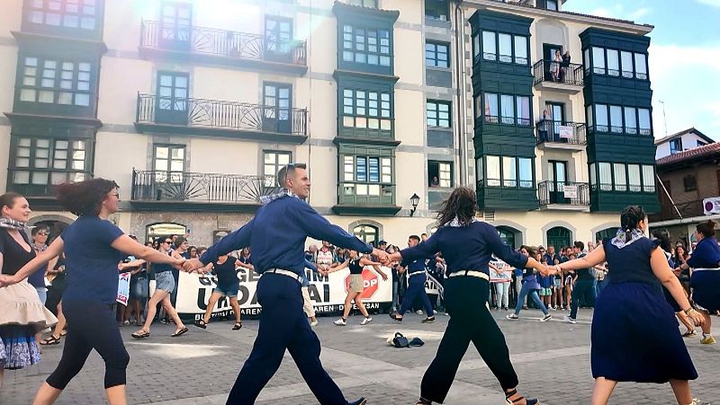 Mundaka y la fiesta de las Madalenas: la leyenda de Izaro y la identidad de un pueblo