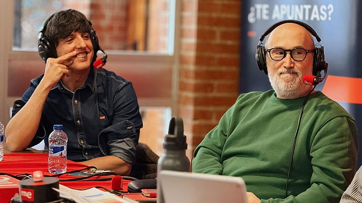 Diego San Jos y Javier Cmara en un momento de su entrevista en 'Las maanas de RNE'.