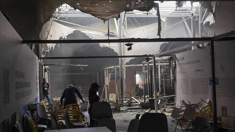 Un incendio obliga a desalojar la cumbre global del clima COP30 en Belém, Brasil