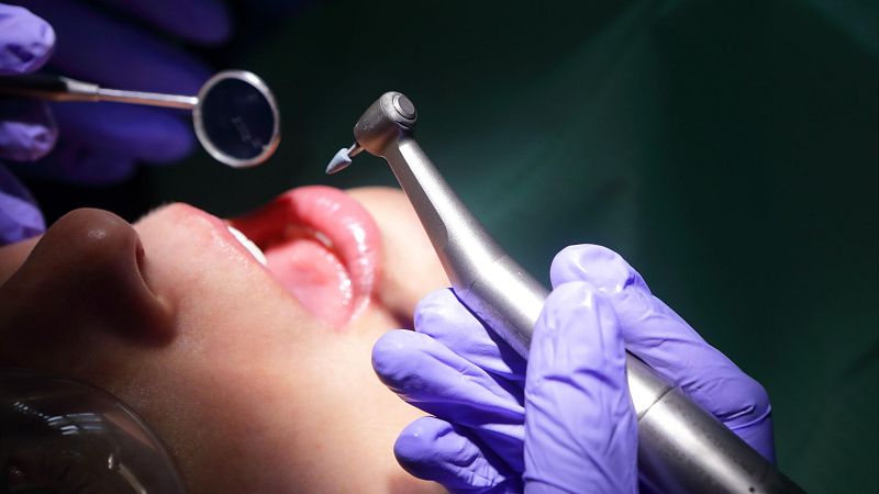 Muere una nia de seis aos de Algemes, Valencia, tras ser tratada en una clnica dental