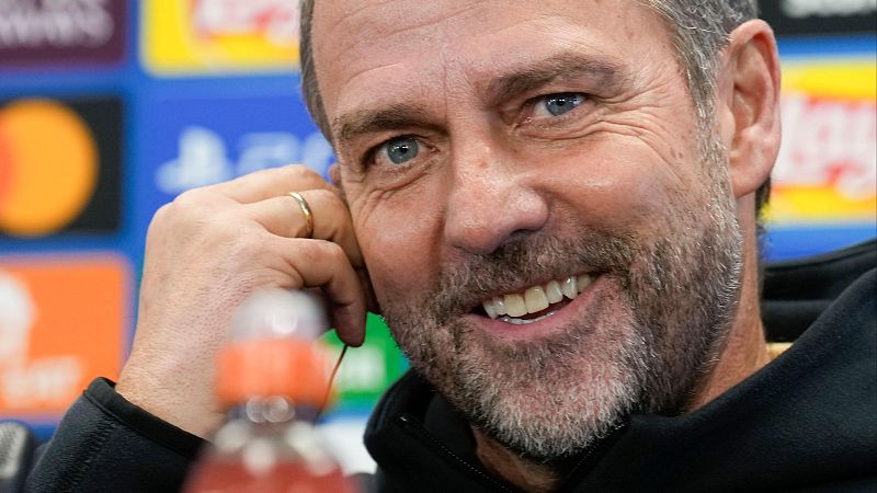 Hansi Flick en la rueda de prensa previa al Chelsea-Bara de Champions League.