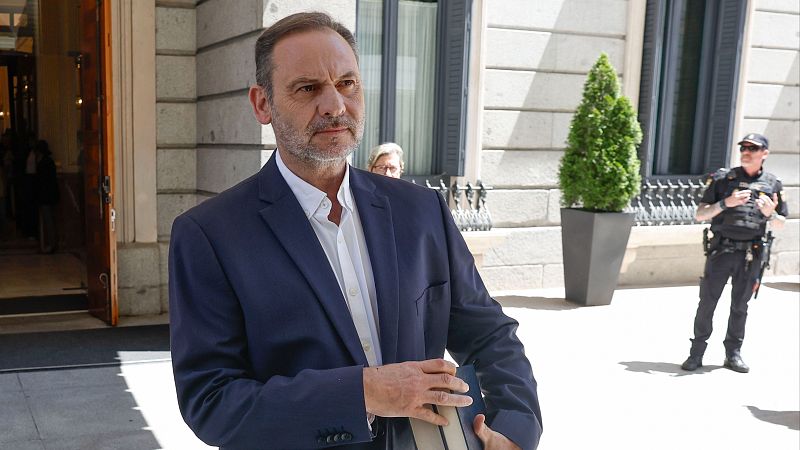 Ábalos asegura que la reunión entre Sánchez y Otegi en 2018 existió mientras Moncloa insiste: "Es falso"