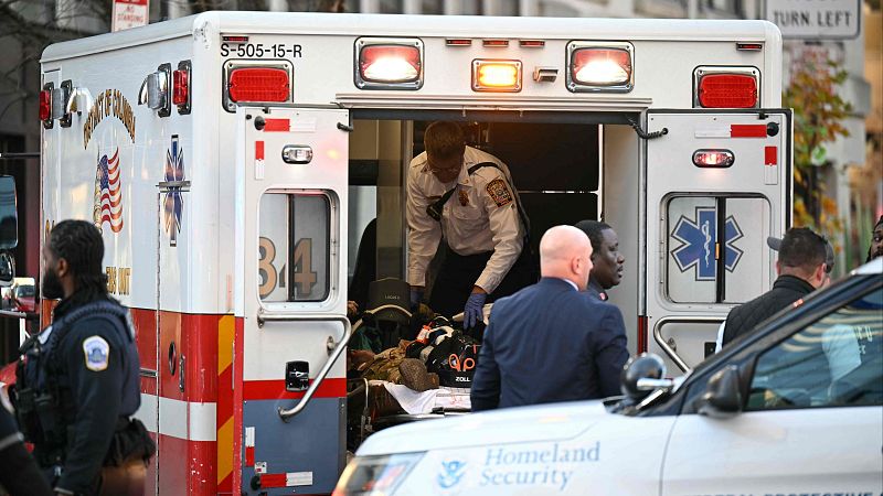 Dos soldados de la Guardia Nacional, en estado crítico tras ser tiroteados cerca de la Casa Blanca