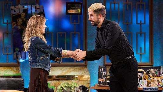 Jeanette y David Broncano se saludan en La Revuelta 1/12/25