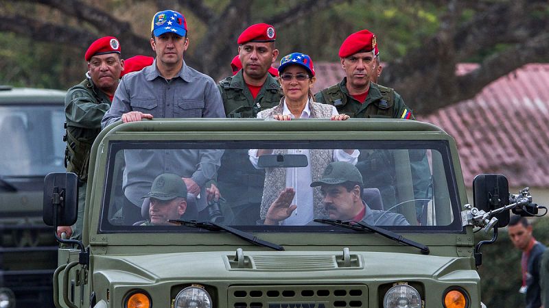 Maduro lidera los ejercicios militares tras acusar a EE.UU. de llamar a la Fuerza Armada a que den un "golpe de Estado"