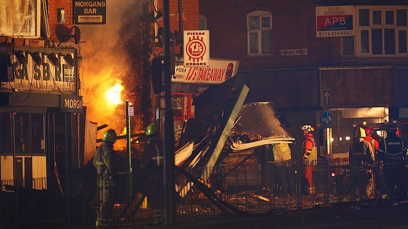 Cuatro personas mueren en una gran explosión en la ciudad inglesa de Leicester