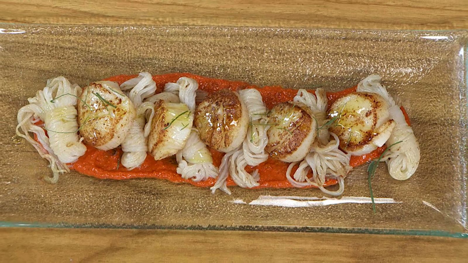 Torres en la cocina - "Pasta" con piquillos y anchoas