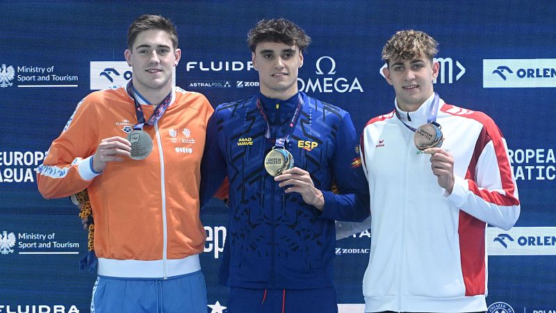 Carles Coll confirma su poderío con el oro en los 200 braza del Europeo de piscina corta