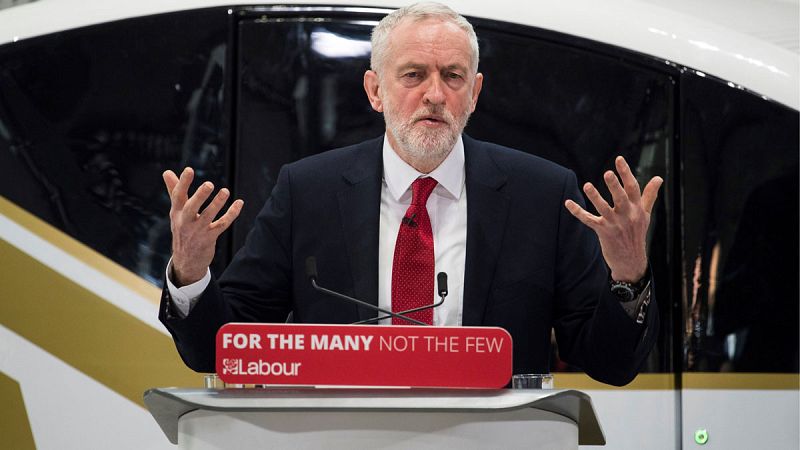 El laborista Corbyn quiere una unión aduanera con la UE tras un 'Brexit' suave