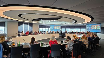 Reuni�n de la Red de Periodismo de Investigaci�n de la UER en Viena