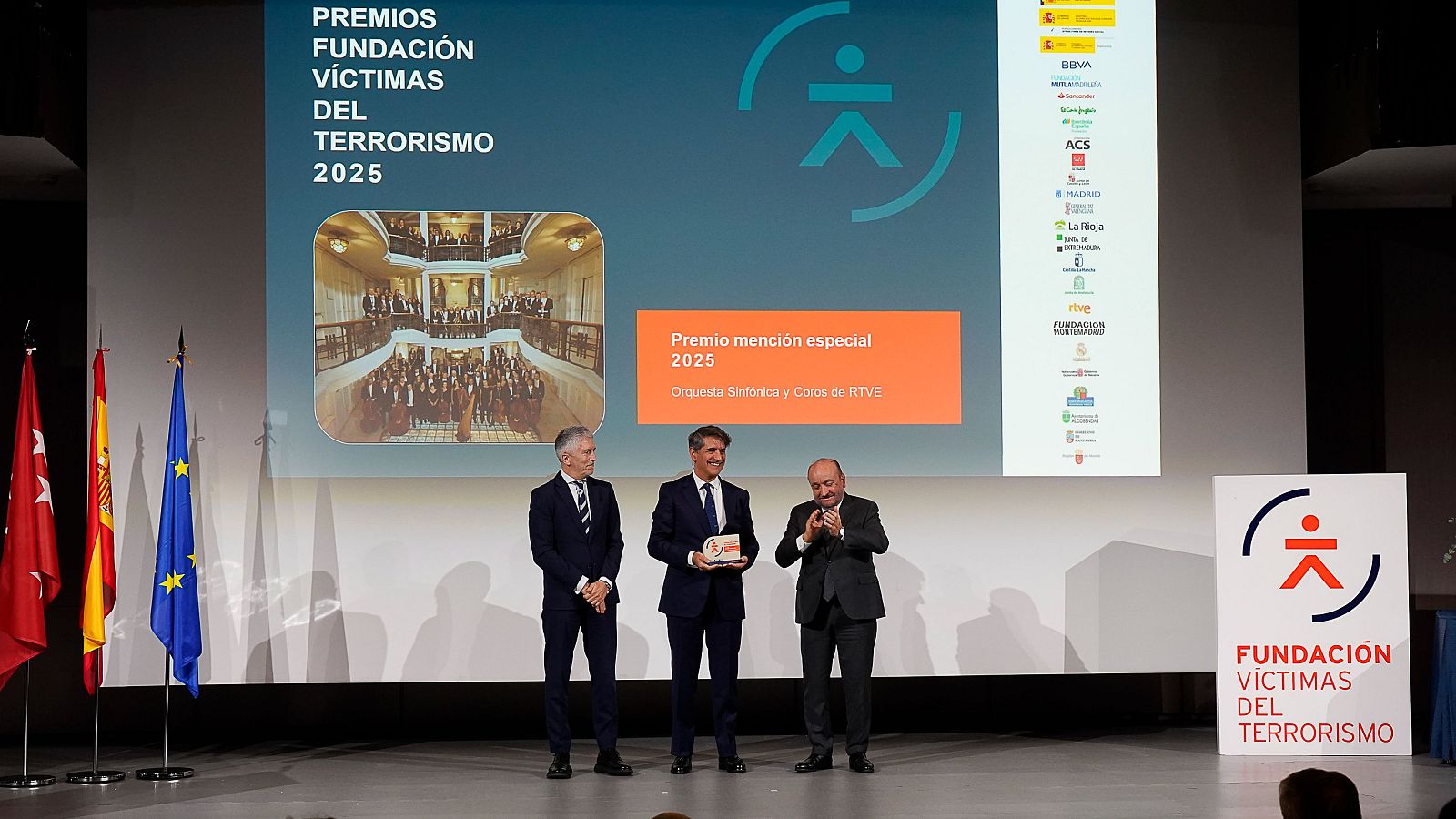La Orquesta y Coro RTVE ha recibido la Menci�n Especial en los premios anuales de la Fundaci�n V�ctimas del Terrorismo