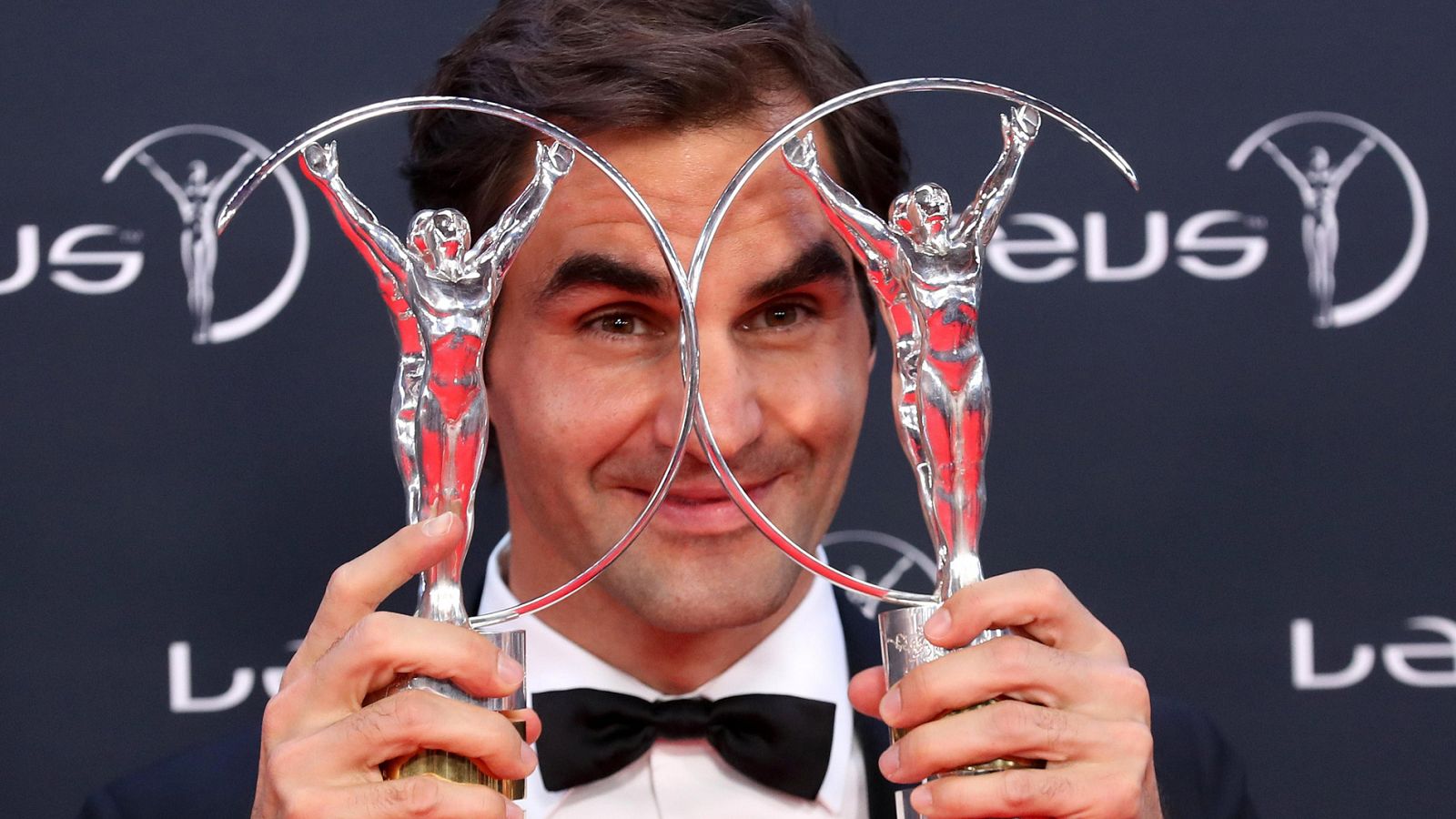 El tenista suizo Roger Federer fue el gran protagonista de la Gala  de los Premios Laureus 2018, los considerados Oscar del deporte que  se entregaron este martes en Montecarlo, tras conquistar los dos a  los que estaba nominado, mientras que en el l