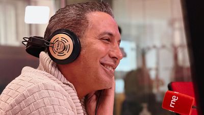Pitingo celebra 25 años de carrera y presenta su gira 'Pitingo y punto'