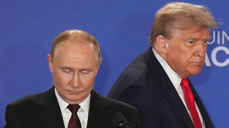 Cuatro horas y 38 minutos con Vladímir Putin y 18 minutos con Donald Trump