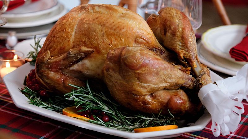 Menú de Nochebuena de Samantha Vallejo-Nágera: Consomé y pavo relleno con chalotas glaseadas al Oporto