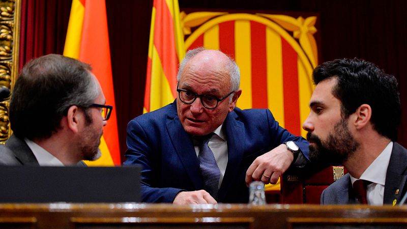 Torrent se expone a una imputación por prevaricación al tramitar las enmiendas de la CUP