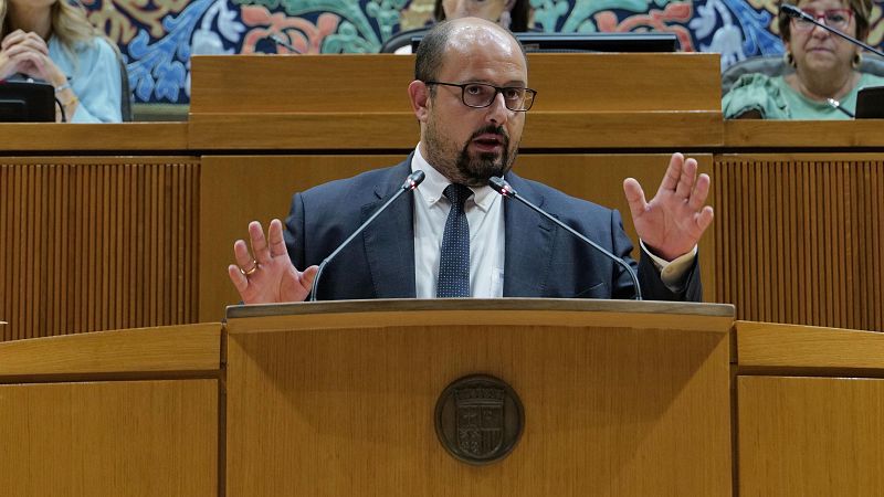 Alberto Izquierdo busca recuperar la relevancia del PAR en un Arag�n polarizado