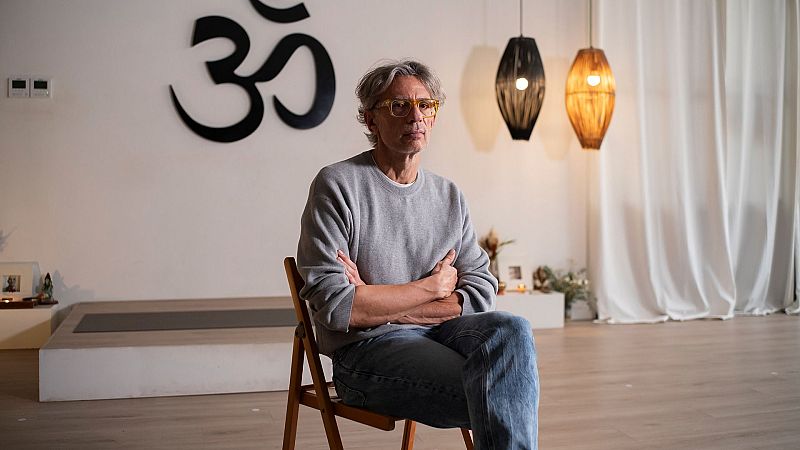 La nueva novela de Juan Tall�n, 'Mil cosas', dibuja una rutina desquiciada