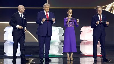 Ser� el primer Mundial de f�tbol que se celebre en tres sedes diferentes.