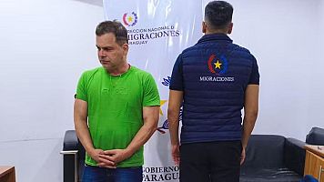 Detenci�n del exdirector de la Polic�a de Carreteras de Brasil Silvinei Vasques este viernes, en Luque (Paraguay)