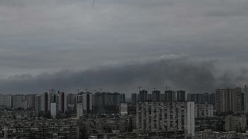 Duros ataques rusos en Ucrania antes del esperado encuentro entre Trump y Zelenski