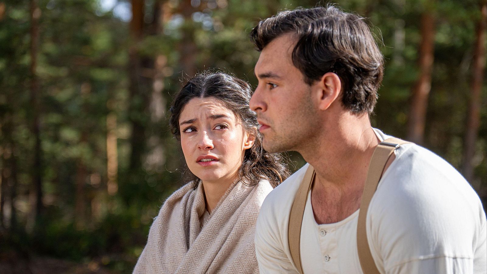 La Promesa - Curro narra cómo salvó la vida de Ángela - La promesa | Ver