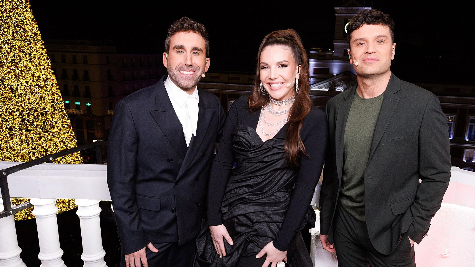 Precampanadas 2026 con Miguel Maldonado, Inés Hernand y Aitor Albizua | Ver